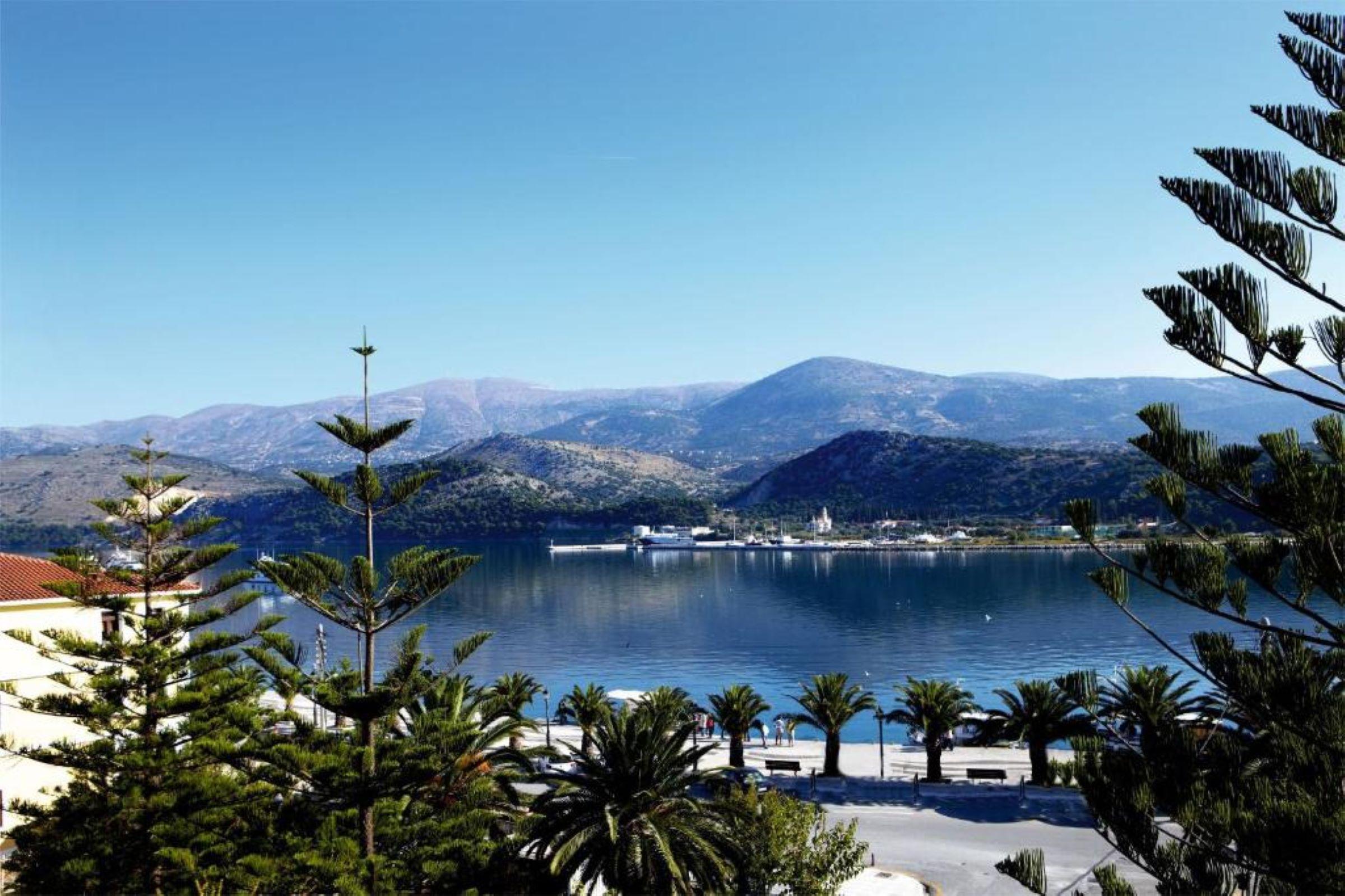 Mouikis Hotel Kefalonia Аргостолион Екстериор снимка
